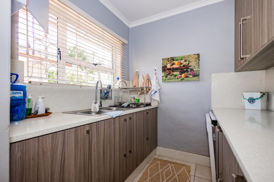 8 Bedroom Property for Sale in Joostenbergvlakte Western Cape